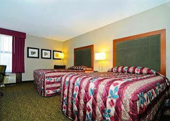 Fairbridge & Wayne Hotel